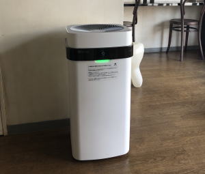 ��C����@